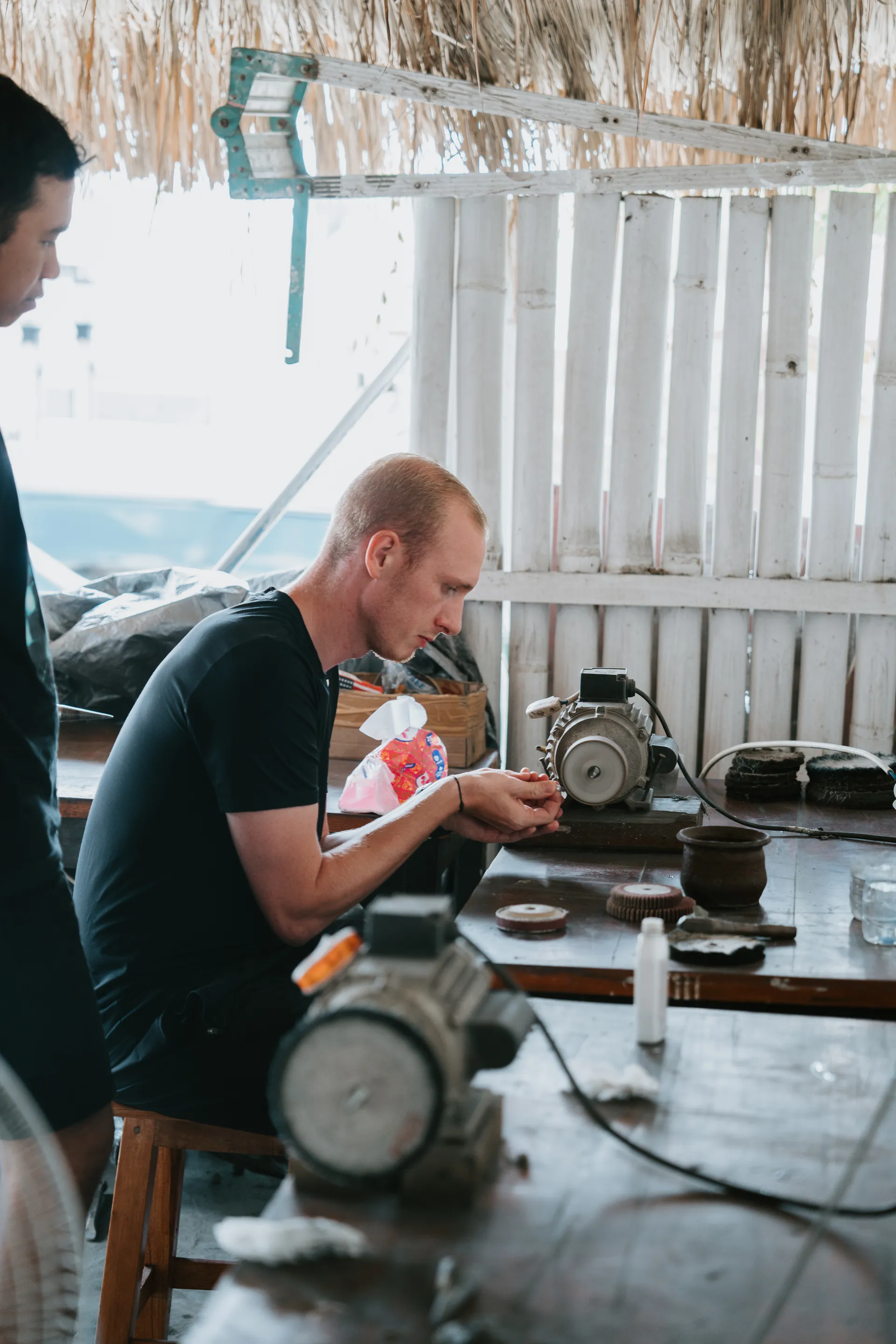 Team Building in Uluwatu: Creative Workshops for Corporate Groups